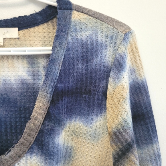 Eri + Ali Waffle Knit Tallie Tie Dye Top - Picture 3 of 7